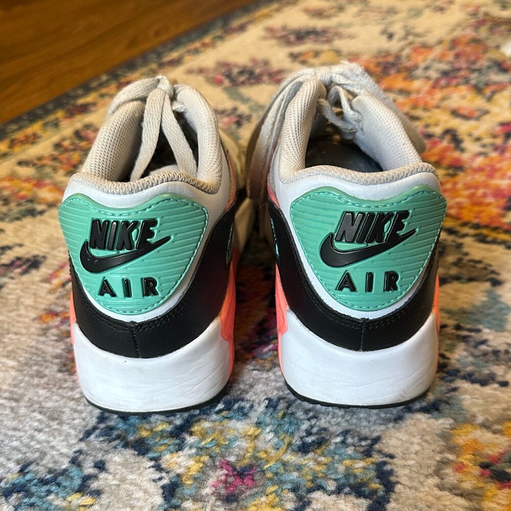 Nike Air Max size 6